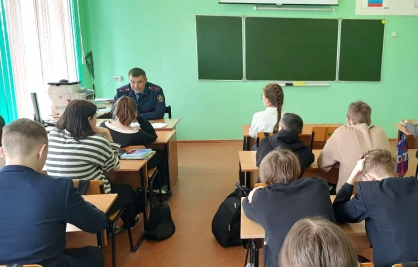В школу Новозыбкова пришел следователь