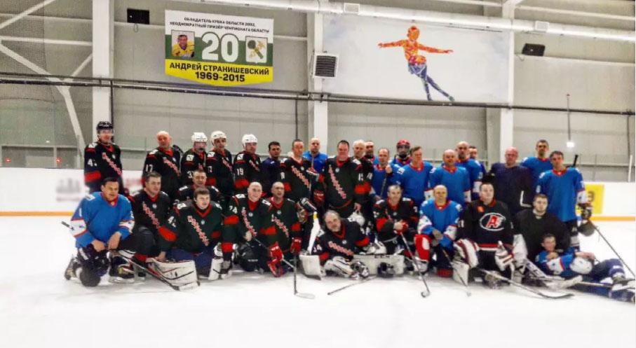 В честь легендарной «двадцатки» хоккейной команды «Новозыбков» в городе готовят турнир памяти