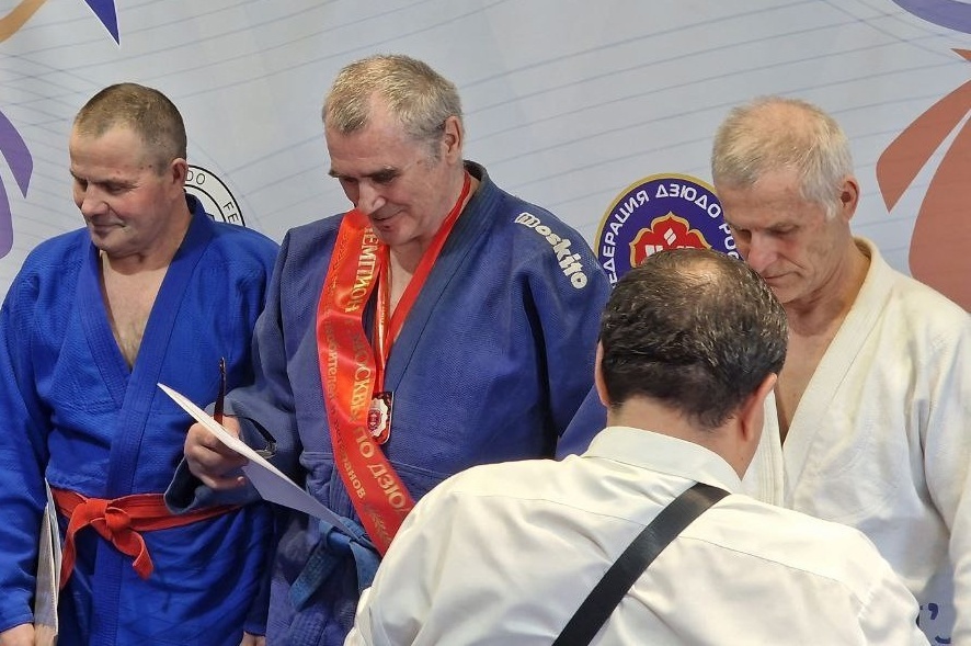 Ветераны спорта из Новозыбкова выступили в открытом чемпионате Москвы по дзюдо