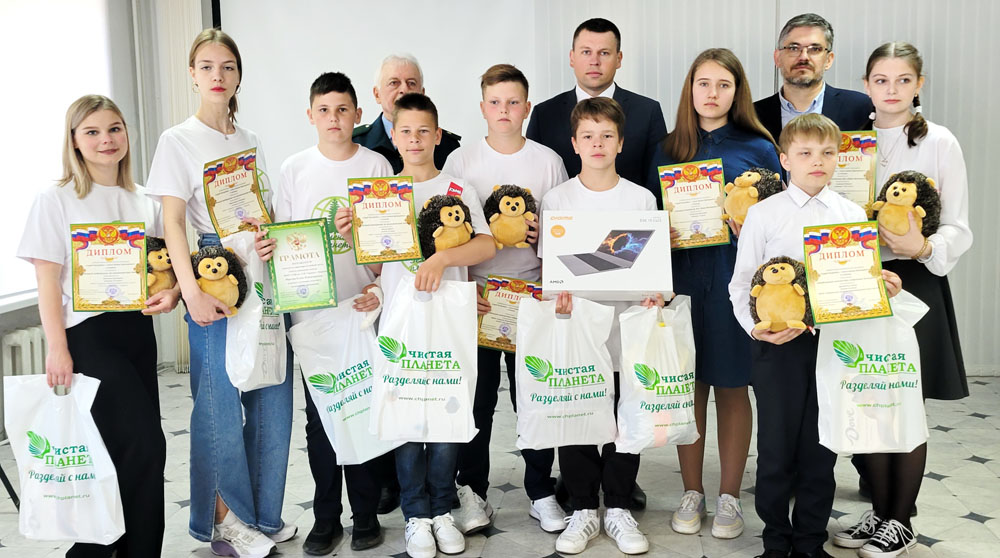 Победителем акции по спасению ежиков Брянской области стала школа города Карачева
