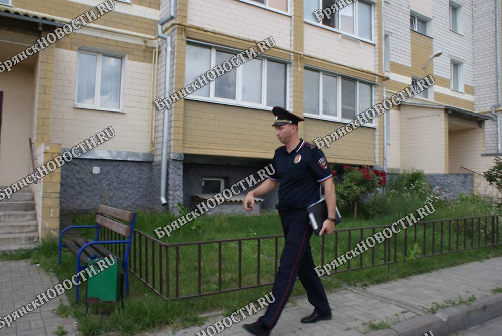 Своих подопечных участковые полиции Новозыбкова знают в лицо