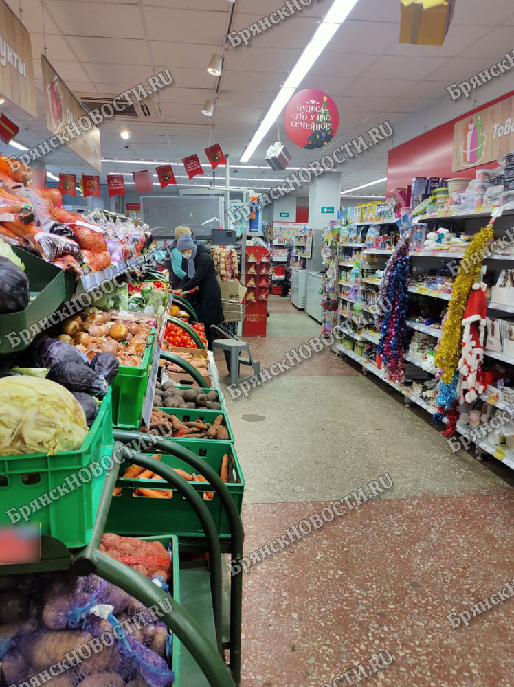 В Новозыбкове магазины терпят ощутимые убытки от вороватых посетителей