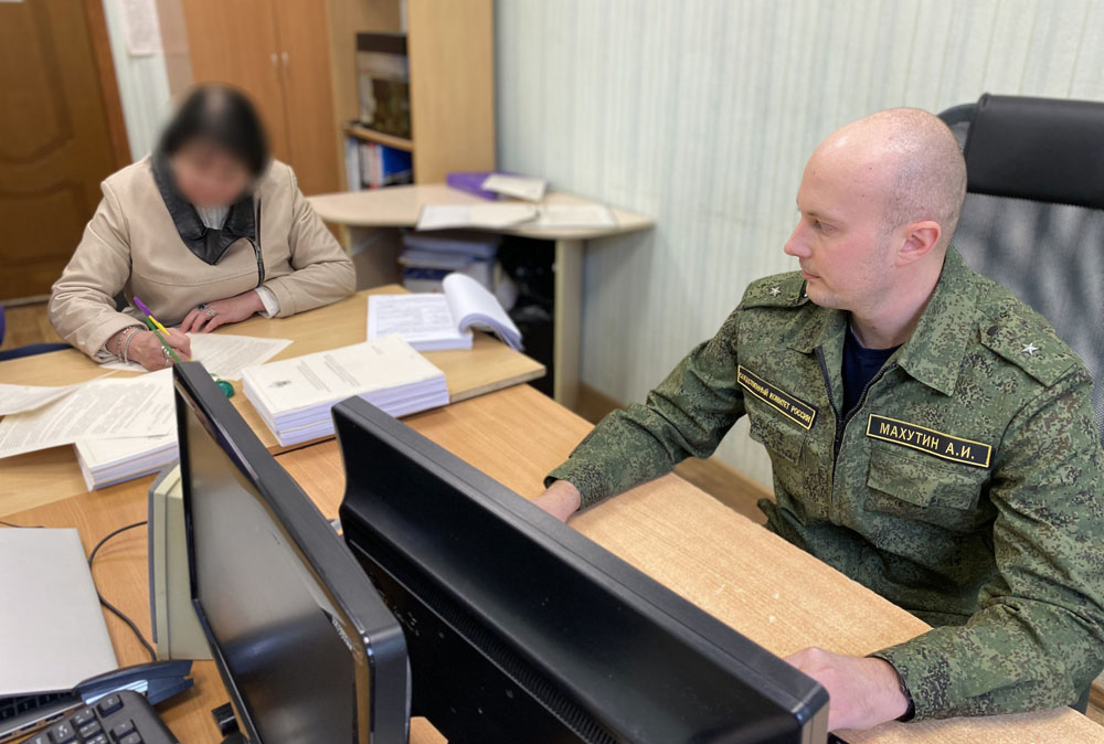 В Брянске осуждены за взятки бывший директор и преподаватель техникума