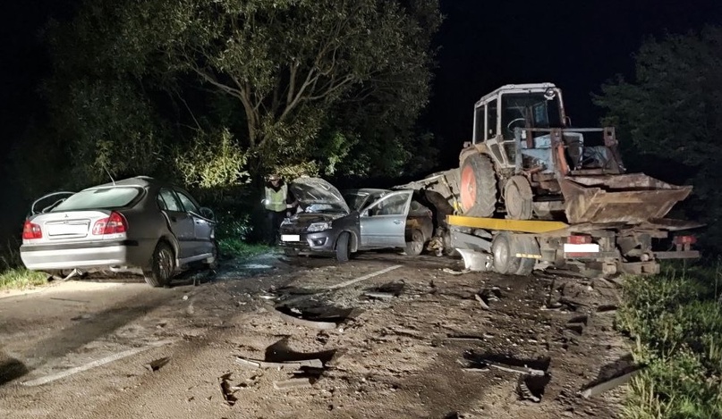 Водитель иномарки погиб на брянской трассе в Навлинском районе