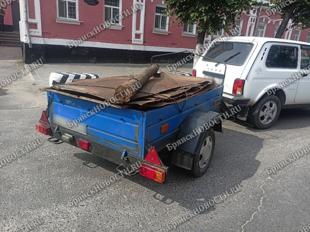 Слишком много металлолома вез водитель и был остановлен в Новозыбкове