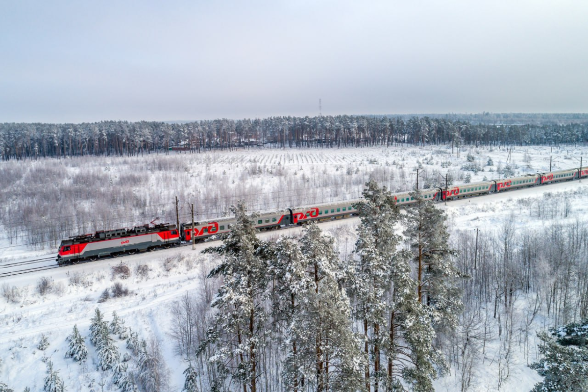 Дополнительные пассажирские поезда свяжут Москву и Брянскую область на ноябрьские