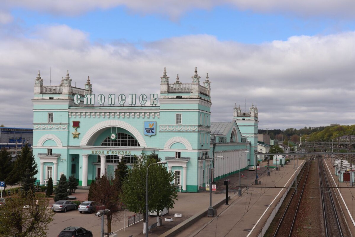 Дополнительные поезда свяжут Смоленск с Москвой, Калининградом и Брестом на ноябрьские праздники