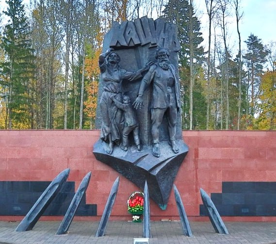 Брянская Хацунь стала одной из первых жертв нацистского геноцида на русской земле