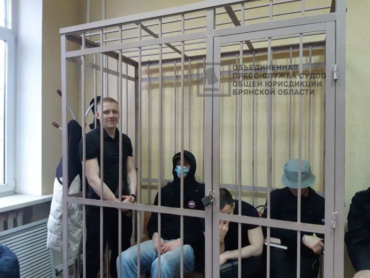 Сегодня участникам наркомафии озвучили приговор в Брянске