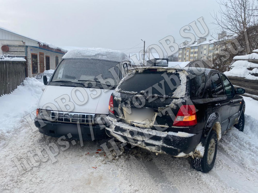Дорожная авария на Рошаля в Новозыбкове