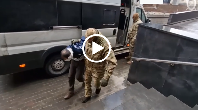 В Брянской области при задержании устроивших теракт в Подмосковном Крокусе нашли пистолет и магазин от автомата