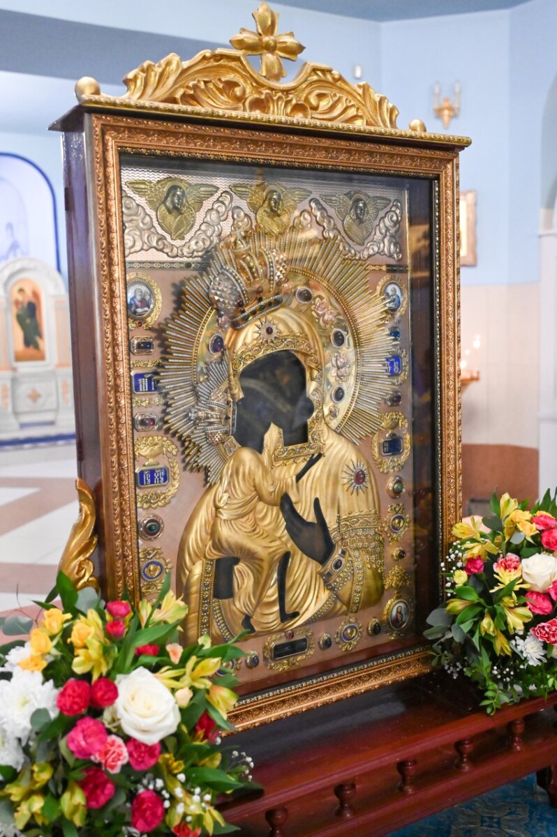 Завтра последний день когда в Брянской области можно поклониться чудотворной Феодоровской иконе Божией Матери 