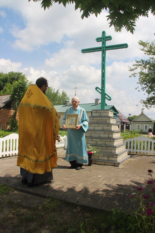 В Новозыбковском районе молятся о восстановлении храма