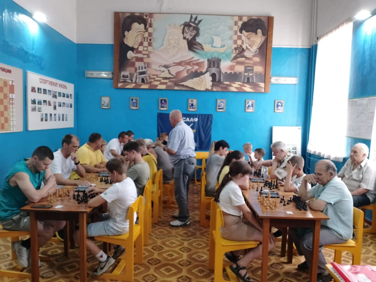 Открытое первенство Новозыбковского городского округа по быстрым шахматам собрало спортсменов из нескольких городов