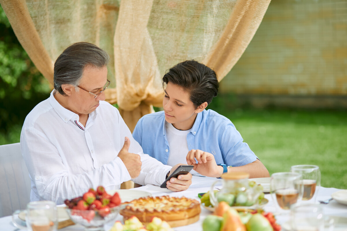 У брянских мужчин резко вырос интерес к покупке бьюти-товаров онлайн