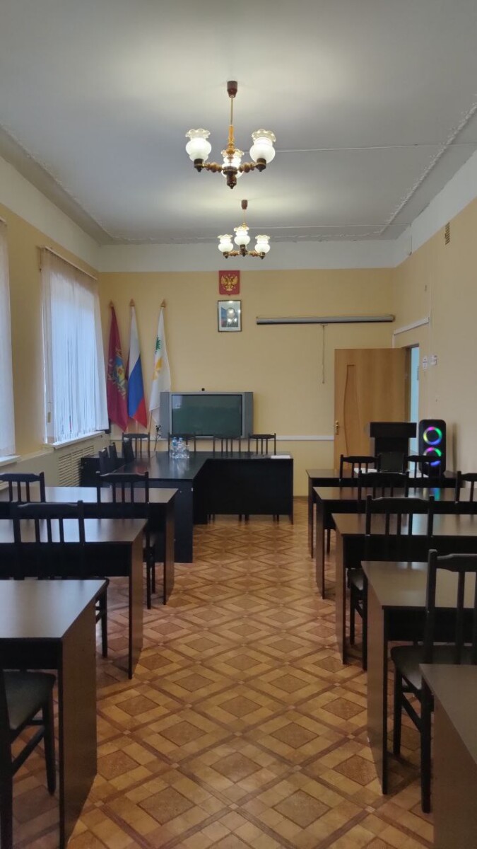 «Троечку» собирается поставить горсовет главе администрации Новозыбкова