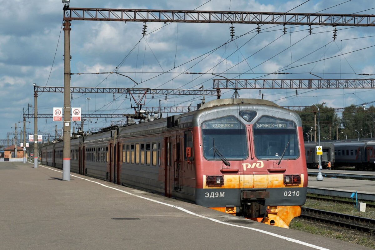 Курсирование одной электрички в Брянской области временно отменяется