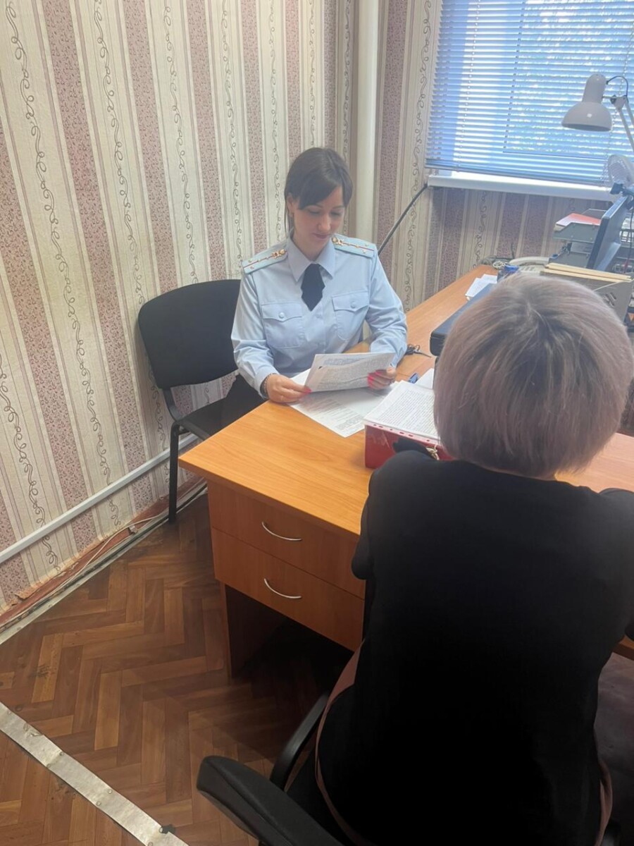 В Новозыбкове полицейские приняли участие во Всероссийской неделе правовой помощи