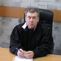 Судья из Климово получил дисциплинарное взыскание и уволился