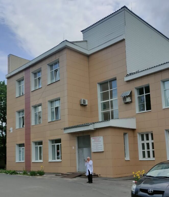 В Новозыбкове женщине ушибли нос