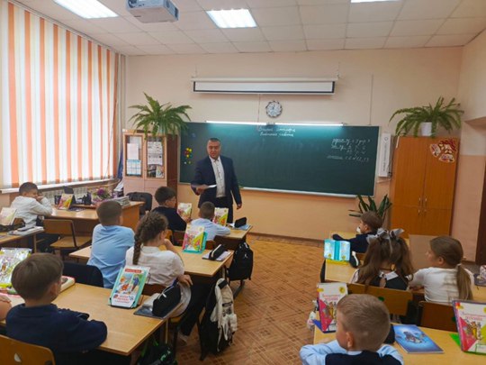 Ветеринар рассказал школьникам Новозыбкова о правилах поведения при встрече с бездомными животными