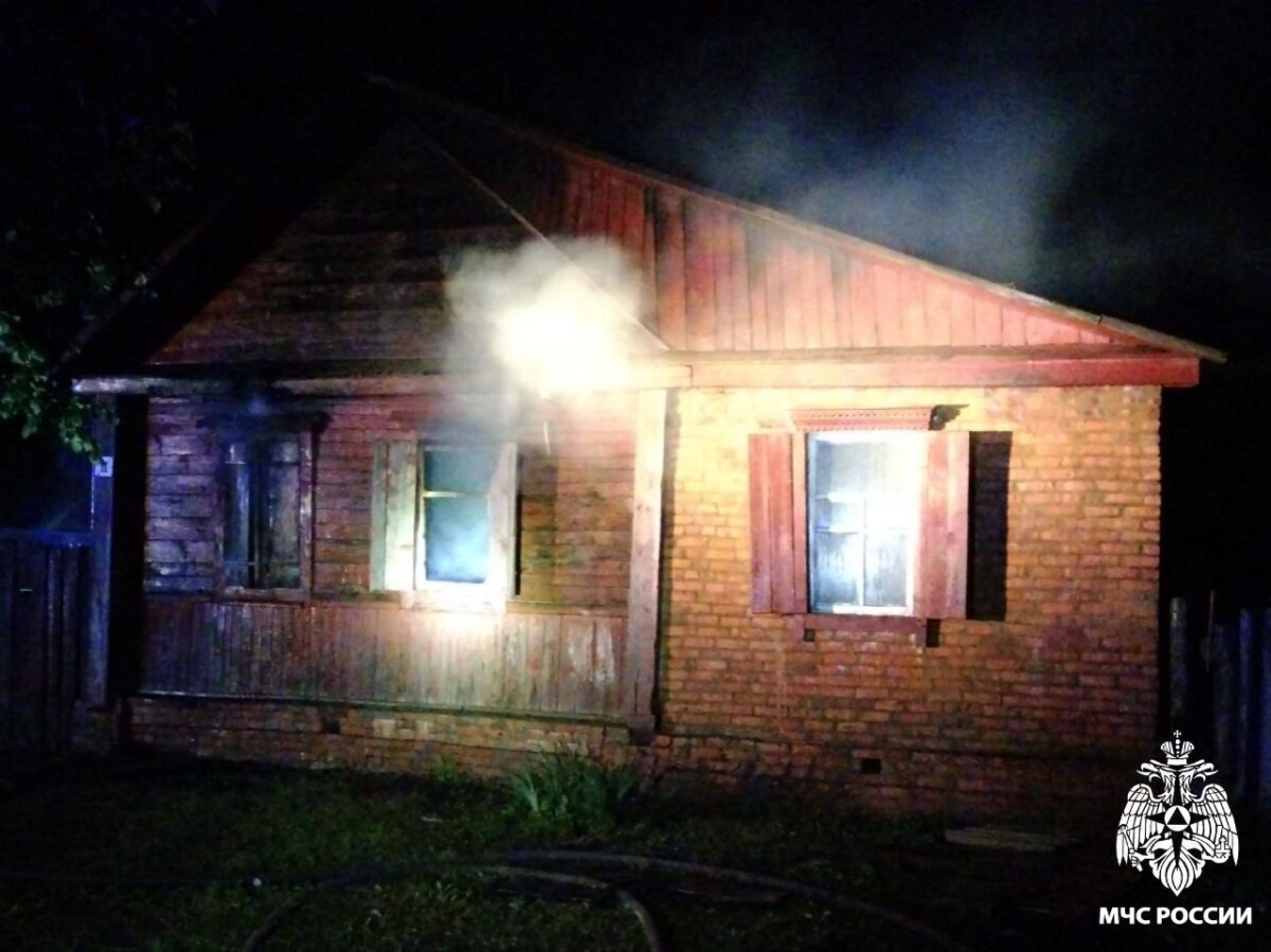 В селе Новозыбковского округа пожар уничтожил все имущество в доме