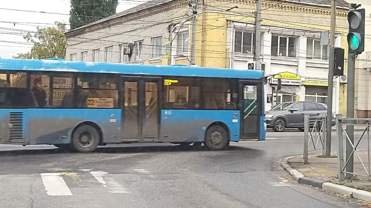 Как не заболеть в общественном транспорте осенью?