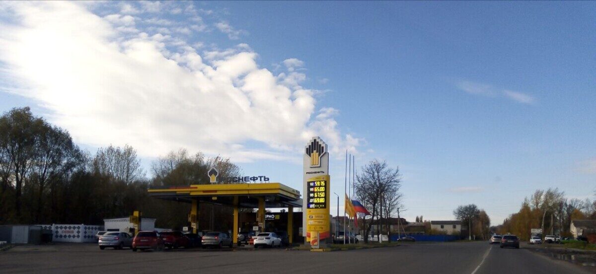 Почти рубль за ночь прибавил в цене АИ-92 на заправке в Новозыбкове