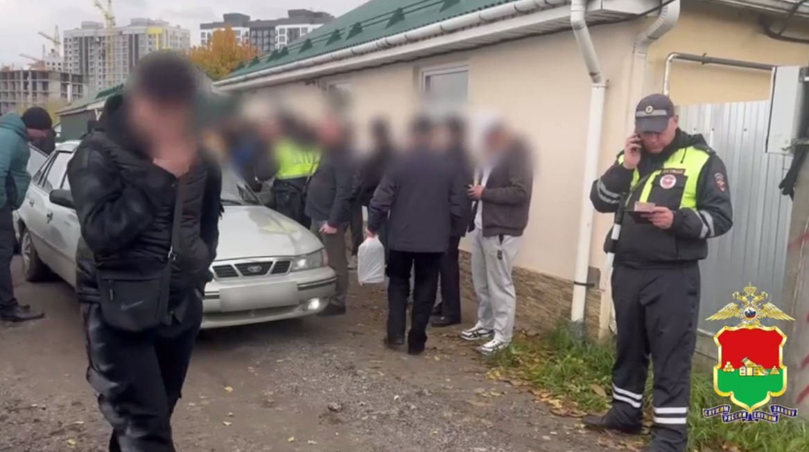 Из Брянской области выдворят 16 мигрантов 