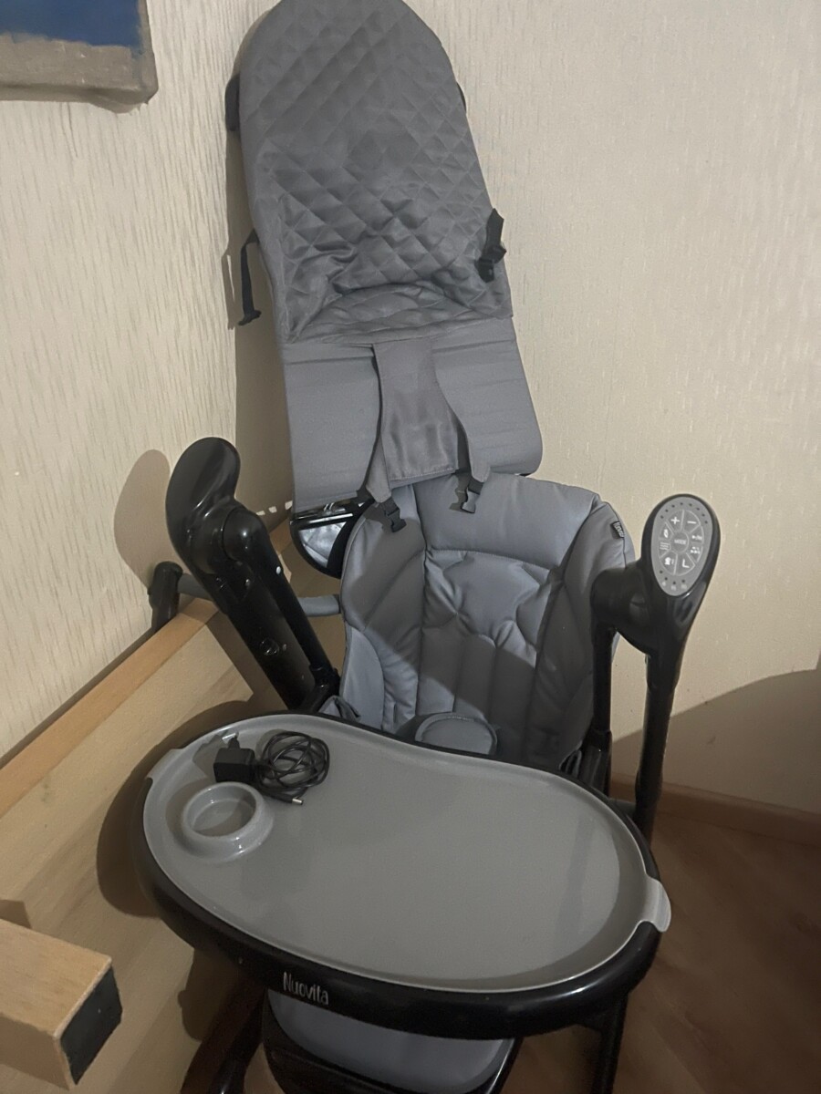 Продается детский стульчик-трансформер