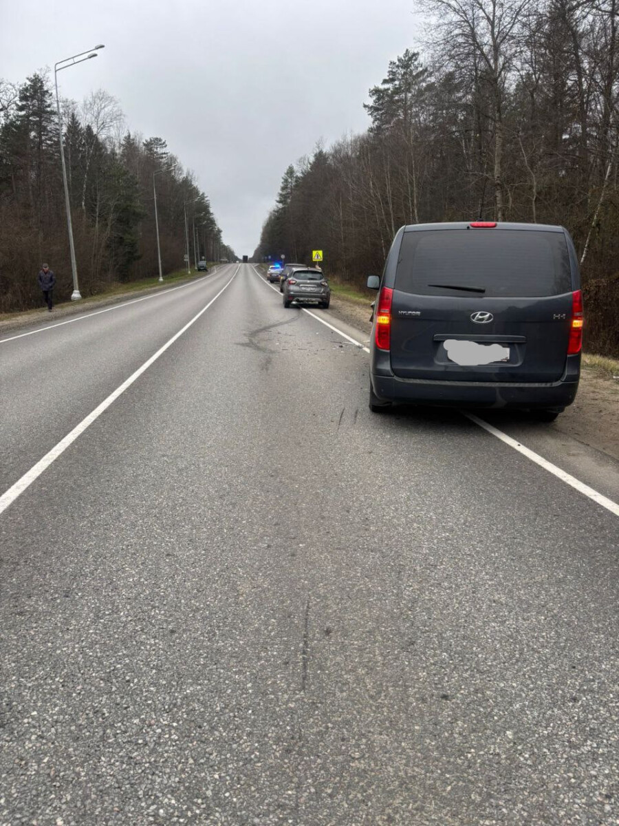 Три автомобиля столкнулись в Злынковском районе