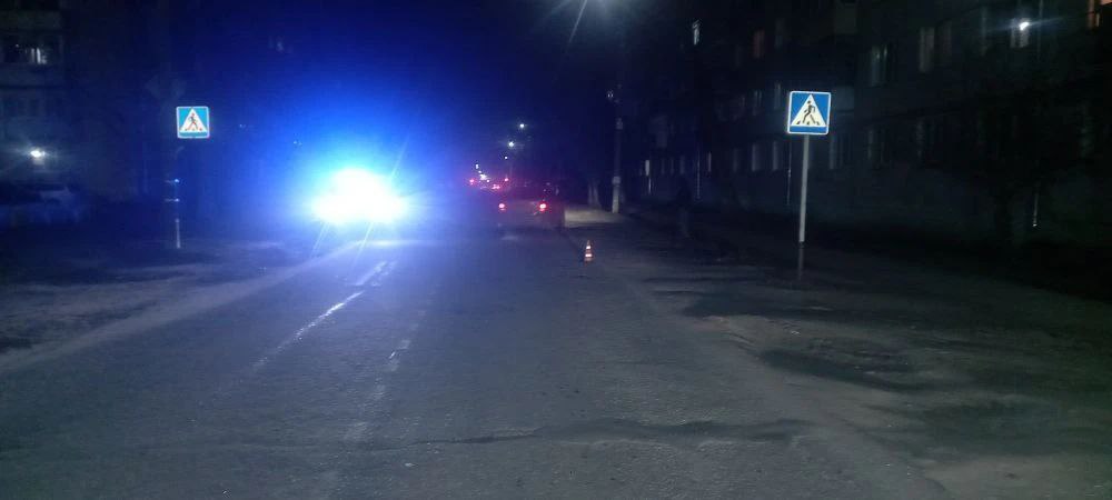 Женщина попала под автомобиль в Новозыбкове Брянской области