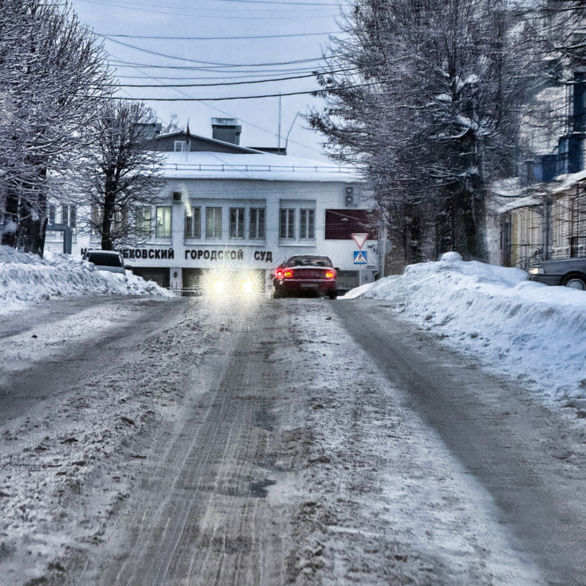 Студент из Новозыбкова забросал дирекцию БТЭиР письмами с угрозами о минировании
