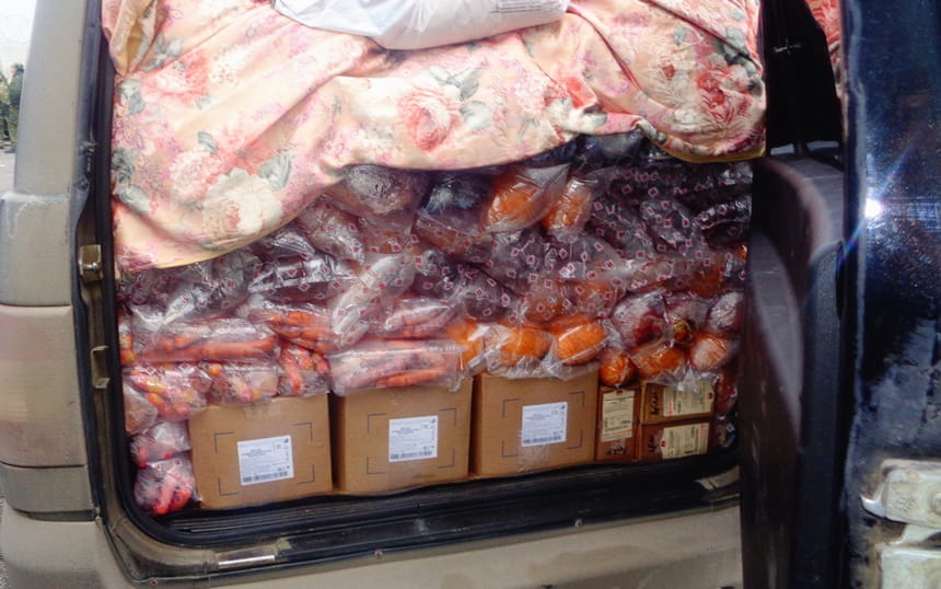 Заполненные продуктами фургоны ловят на обходных путях в Брянской области