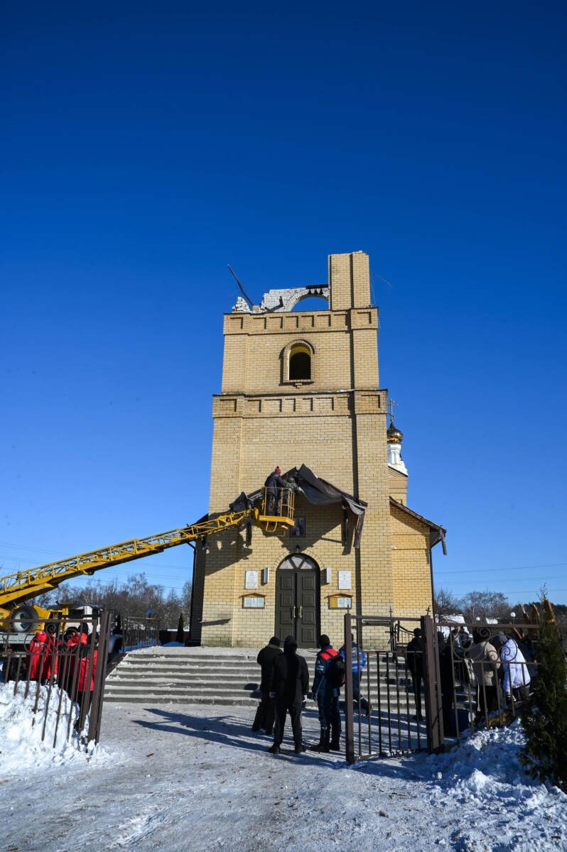 Нужна помощь поврежденному украинской ракетой храму в Брянской области 