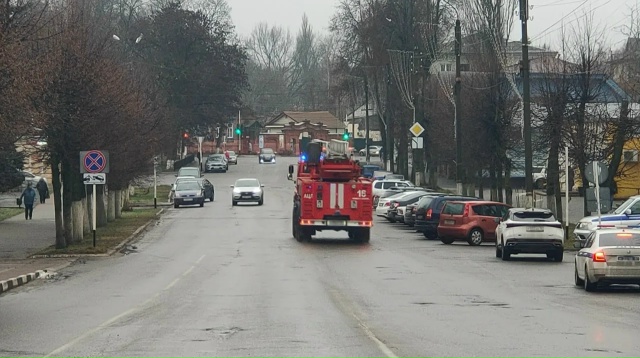 Нежилой дом простоял пять лет без хозяина и сгорел в Новозыбковском округе