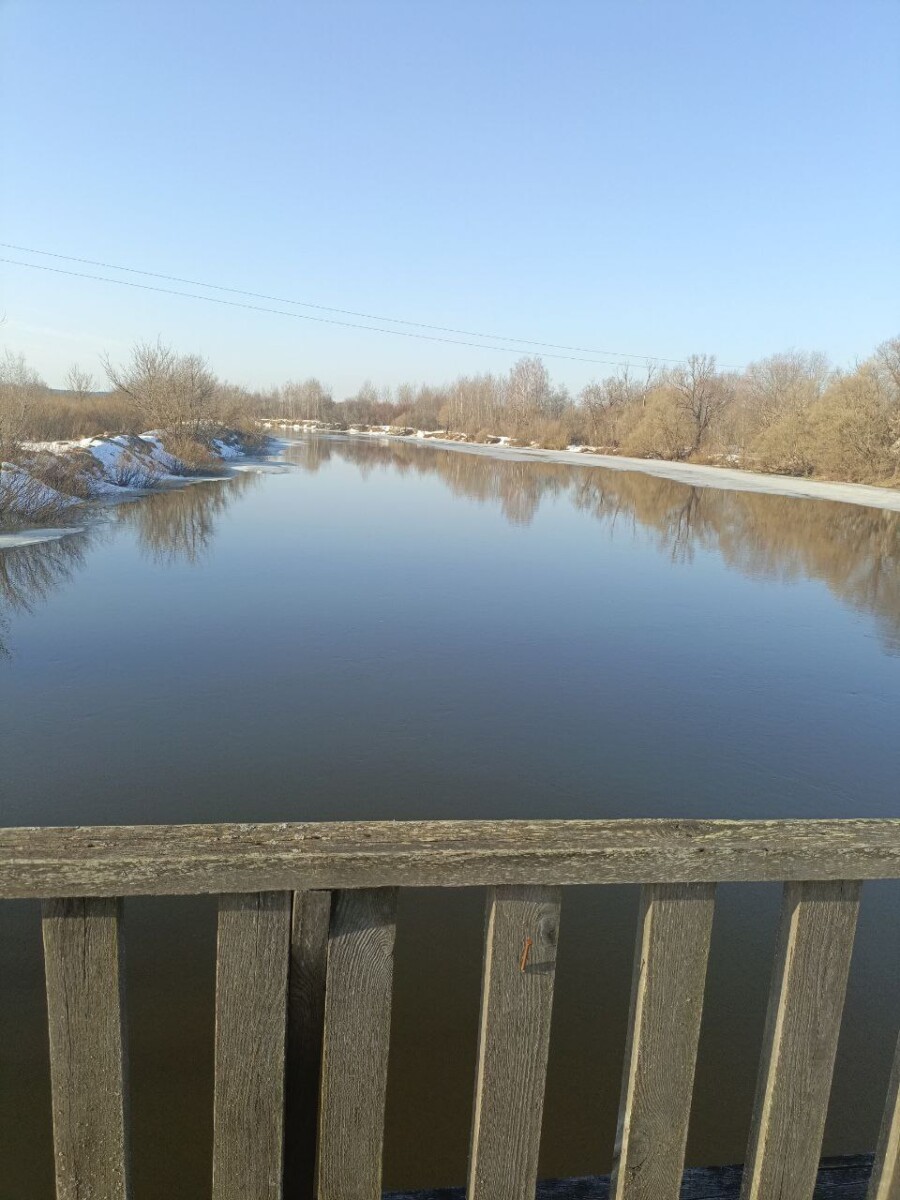 В Новозыбковском округе ледяной покров на реке Ипуть разрушен