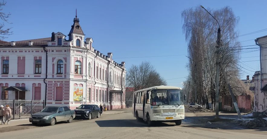 Расписание на Первомай автобусов пригородного сообщения Новозыбковского ПАТП 