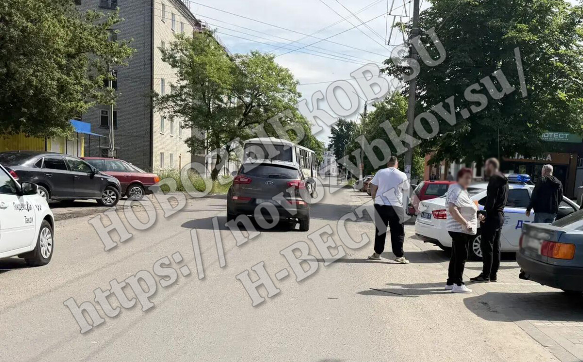 Две легковушки столкнулись в Новозыбкове